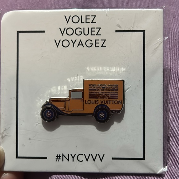 Louis Vuitton X Pintrill Volez, Voguez, Voyagez Special Edition Pins - Picture 4 of 5